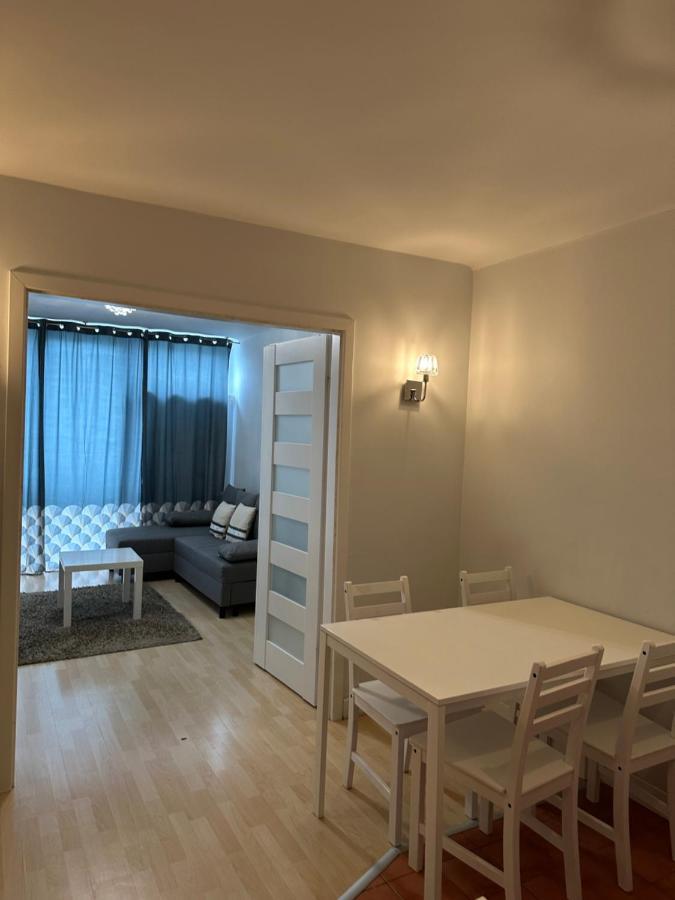 Coser Apartamenty III Varsóvia Exterior foto