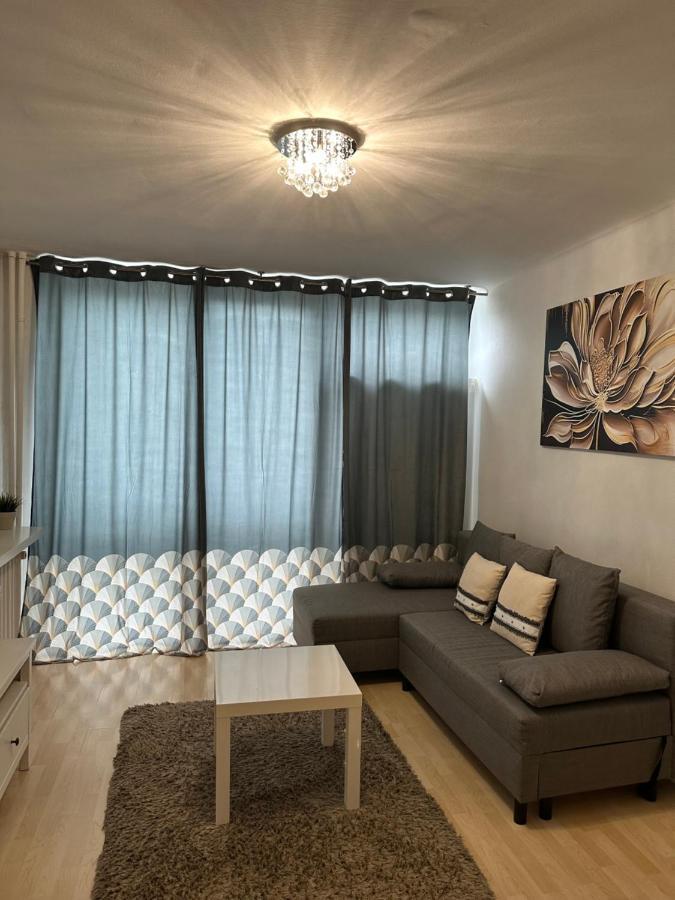 Coser Apartamenty III Varsóvia Exterior foto